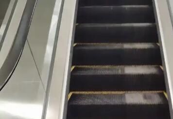 商場(chǎng)電扶梯的清潔保養(yǎng)有什么標(biāo)準(zhǔn)呢？要注意什么？
